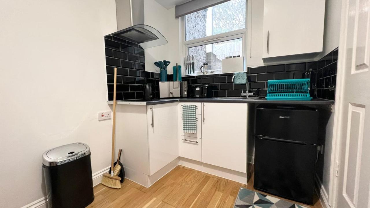Cosy Private Studio In London Apartment Plumstead  Bagian luar foto